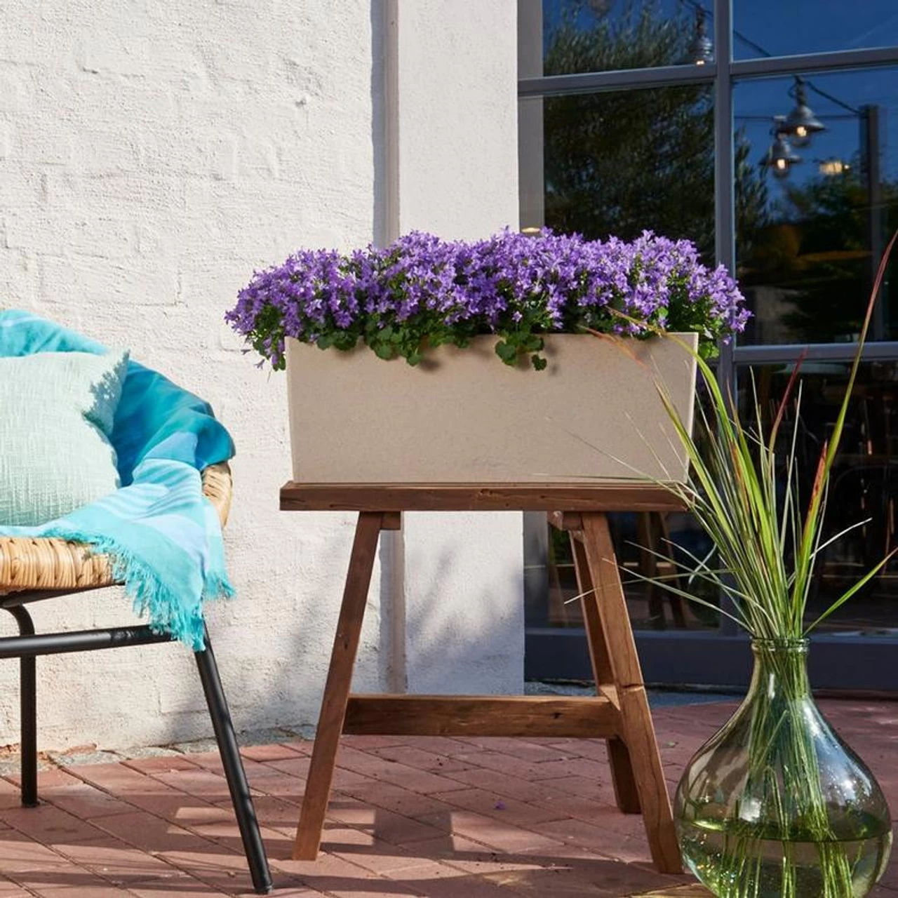 LECHUZA Balconera Stone Rectangular Balcony Planter 9 LECHUZA Balconera Stone Rectangular Balcony Planter - Image 7