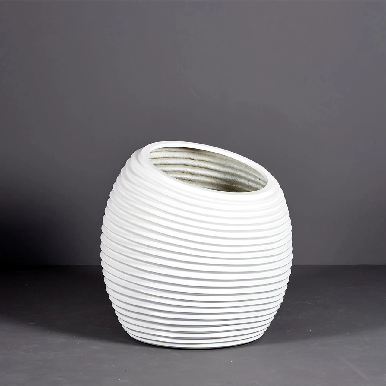 Spiral Modern Globe Planters 6 Spiral Modern Globe Planters - Image 4