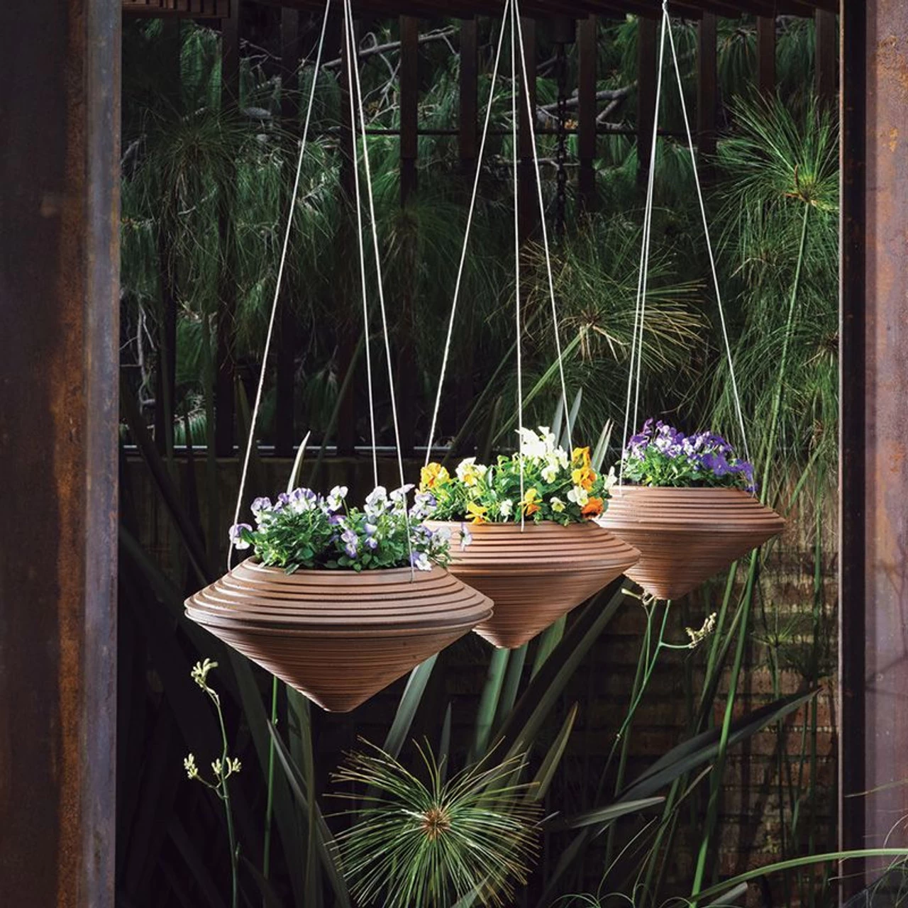 Daniel Hanging Planter 3 Daniel Hanging Planter